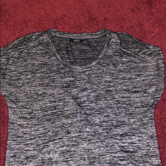 Shirt - Picture 3 of 4